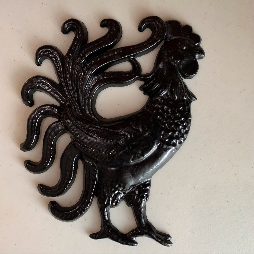 Vintage Cast Iron Black Rooster Wall Decor Set - Picture 3 of 6
